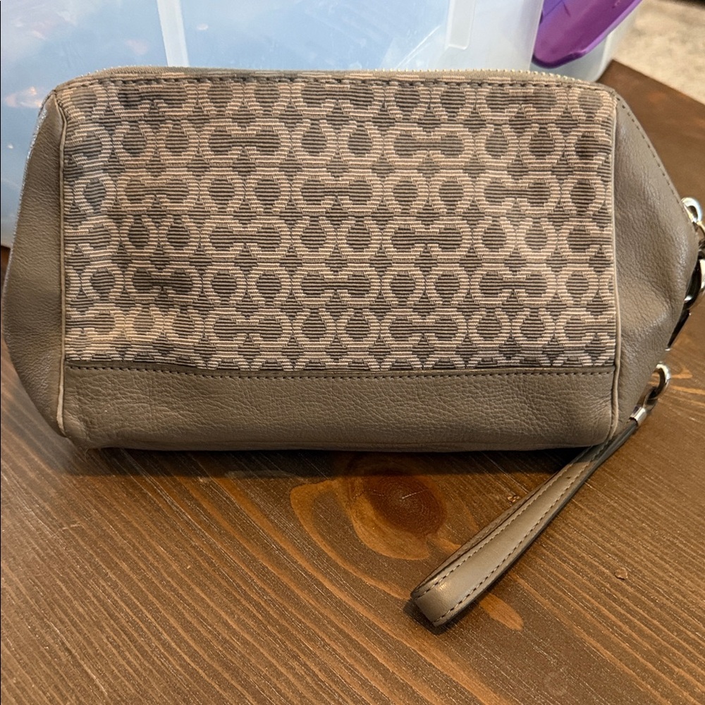 COACH Taupe Signature Canvas Wristlet with Leather Trim - Picture 5 of 7